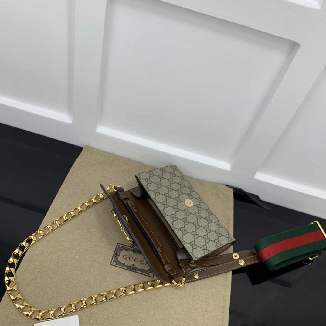 Gucci Satchel Bags